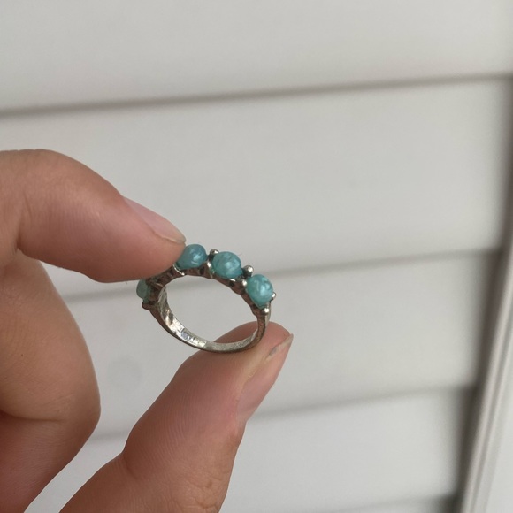 Ring - Picture 2 of 2